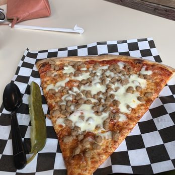New York Pizza and Pints - Cheese and Burger slice. More cheese please and less of the overly seasoned sauce. - Pizza Near Me - Addison, Texas New York Pizza and Pints - Cheese and Burger slice. More cheese please and less of the overly seasoned sauce. - Pizza Near Me - Addison, Texas