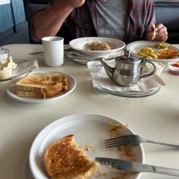 Southwestern omelette, hash browns, toast, and oatmeal. Southwestern omelette, hash browns, toast, and oatmeal.