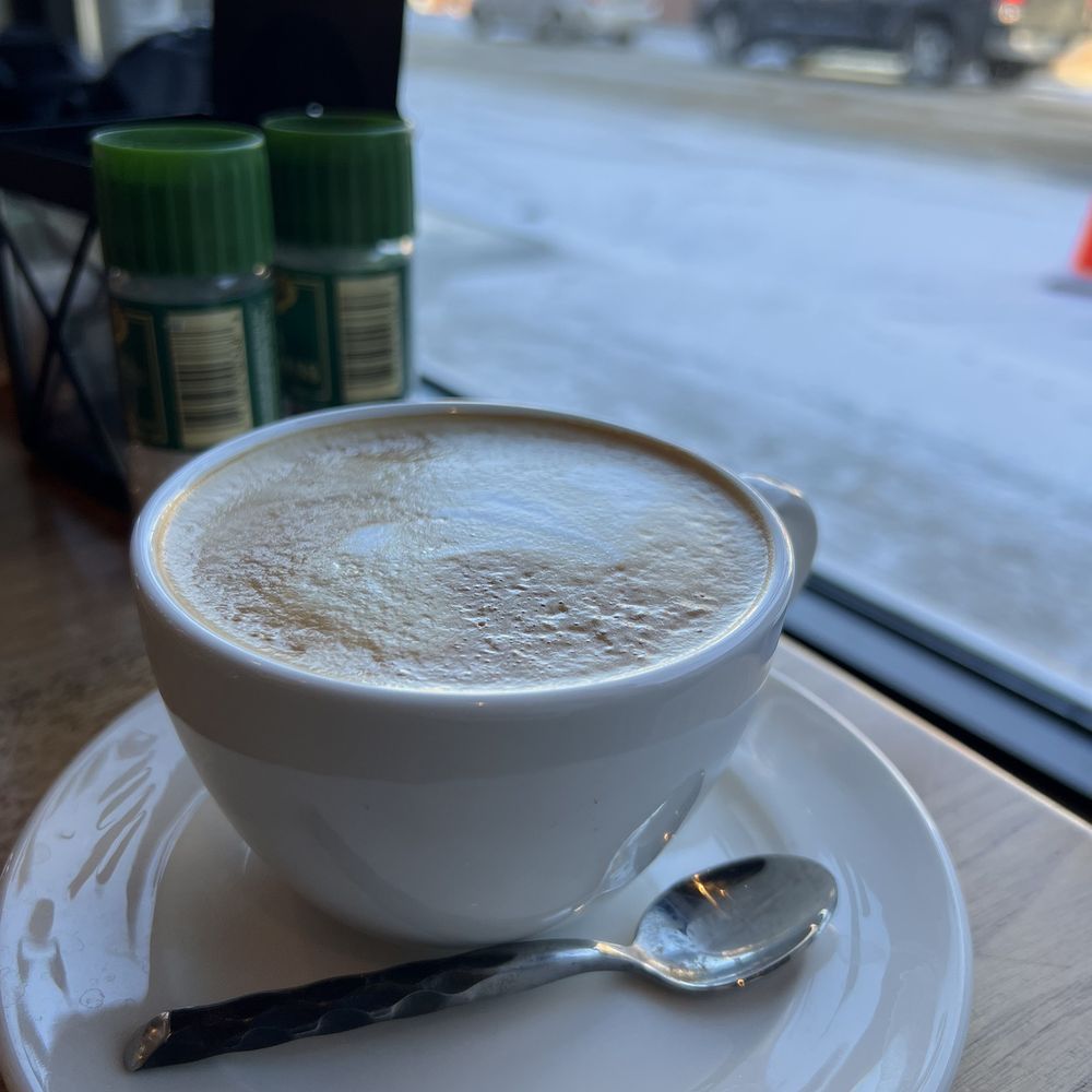 Campfire Adirondack Grill - Latte - Breakfast & Brunch Near Me - Saranac Lake, New York