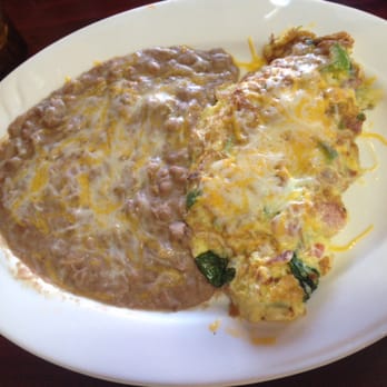 Rey's Little Kitchen - Veggie omelet with bacon - Breakfast & Brunch Near Me - Whittier, California