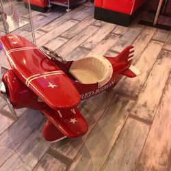 Diner 66 - Cute decor