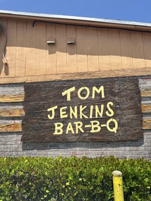 Tom Jenkins BBQ by null