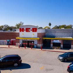 H-E-B