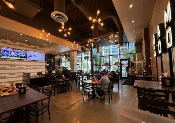 Torchy's Tacos by null