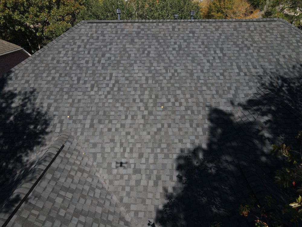 Slide of Tejas Roofing & Construction