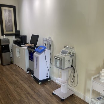 Moon Lake Spa - Reflexology Near Me - Vienna, Virginia Moon Lake Spa - Reflexology Near Me - Vienna, Virginia