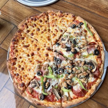 Ovenhead Pizza - Pizza Near Me - Mesquite, Texas Ovenhead Pizza - Pizza Near Me - Mesquite, Texas