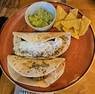 Zenith - Brunch & Cocktails Bar by null