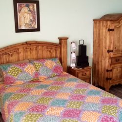 Faraway Inn - Gulf View Room 12 Queen Size Bed  Full Size futon/couch Fridge, Micro, Coffee Maker, Toaster and more... Faraway Inn 2017 photos faraway.com