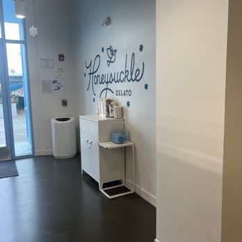 Honeysuckle Gelato - Savannah - Gelato Near Me - Savannah, Georgia Honeysuckle Gelato - Savannah - Gelato Near Me - Savannah, Georgia