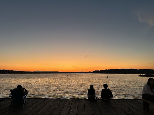 dock and drink by null
