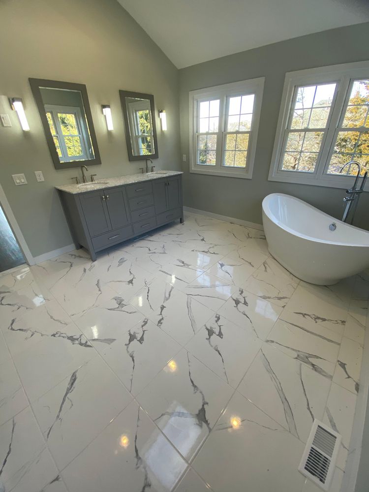 Slide of Elite Bath Pro