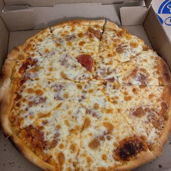 J&S Pizza - Medium Pepperoni - Pizza Near Me - Liberty, Missouri