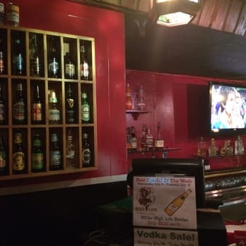 13th Frame - Retro vibes - Lounges Near Me - La Habra, California