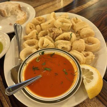 Scalino - FRIED CALAMARI - Italian Near Me - Brooklyn, New York Scalino - FRIED CALAMARI - Italian Near Me - Brooklyn, New York