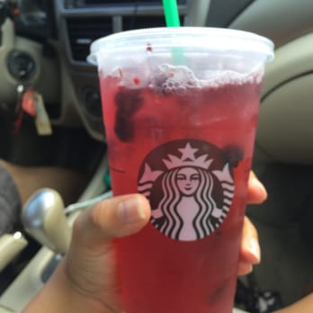 STARBUCKS - Cashin in my birthday reward with a trenta very berry hibiscus refresher - Coffee & Tea Near Me - Sunrise, Florida STARBUCKS - Cashin in my birthday reward with a trenta very berry hibiscus refresher - Coffee & Tea Near Me - Sunrise, Florida