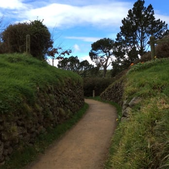 Hobbiton - Do u recognize this path?? - Tours Near Me - Matamata, WKO