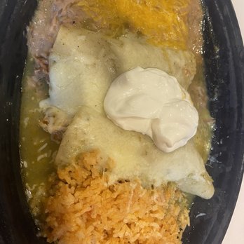 Los Jalapenos - Enchiladas Suiza - Mexican Near Me - Vancouver, Washington Los Jalapenos - Enchiladas Suiza - Mexican Near Me - Vancouver, Washington