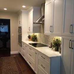 Cabinet Shade Tree