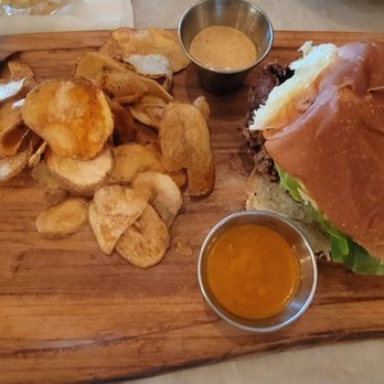 Red Rooster Overtown - Fried chicken sandwich - Cocktail Bars Near Me - Miami, Florida Red Rooster Overtown - Fried chicken sandwich - Cocktail Bars Near Me - Miami, Florida