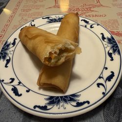 China Star - 2a. Two Piece Spring Roll