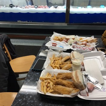 Lansing Fish Market 16 Photos 12 Reviews Seafood 815 W Edgewood Blvd Lansing Mi Restaurant Reviews Phone Number Menu