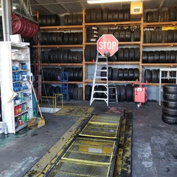 Ramos Tires - Oil Change here - Oil Change Stations Near Me - Bakersfield, California
