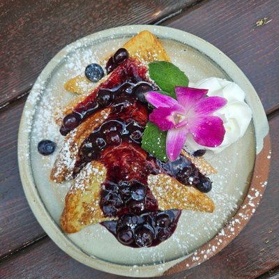 Roots Cafe by null