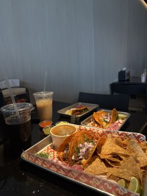 Mike's Red Tacos by null