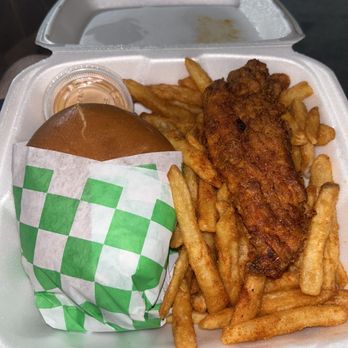Asad’s Hot Chicken - Slider and tender combo - Chicken Shop Near Me - Bensalem, Pennsylvania