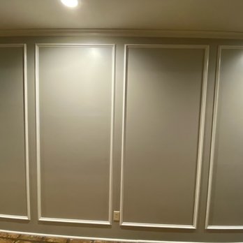 Next Door Painting - White shadowbox outline really makes the wall pop. - Painters Near Me
