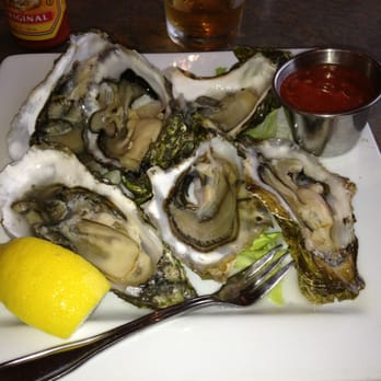 Big Wave Cafe - Sweet oysters on the half shell, like tasting the ocean - Seafood Near Me - Manzanita, Oregon Big Wave Cafe - Sweet oysters on the half shell, like tasting the ocean - Seafood Near Me - Manzanita, Oregon