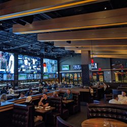 Tony C's Sports Bar & Grill