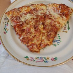 Jet's Pizza - Thank you Jets for the large pizza for $5 and happy birthday. Bacon is delicious especially on pizza.