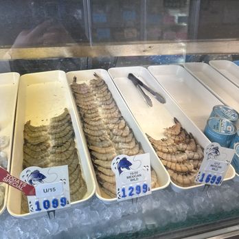 T & M Seafood - Grocery Near Me - Chula Vista, California