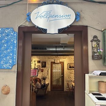 Vollpension Generationencafé - Exterior 9/2024 - Cafes Near Me - Vienna, 9 Vollpension Generationencafé - Exterior 9/2024 - Cafes Near Me - Vienna, 9