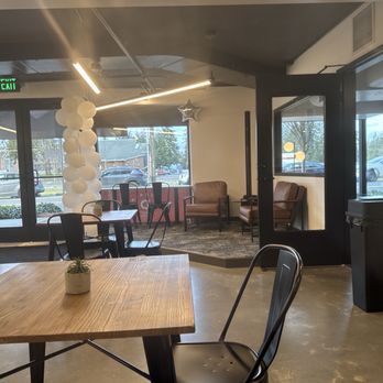 Pilgrim Coffeehouse - Coffee Roasteries Near Me - Shoreline, Washington Pilgrim Coffeehouse - Coffee Roasteries Near Me - Shoreline, Washington