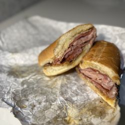 Peterson Bros 1111 - Brutus sandwich - added ham, pep,salami