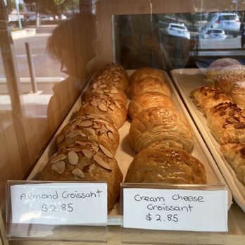 Cloverleaf Coffee & Bakery - Desserts Near Me - Temple City, California