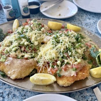Lazy Days Restaurant - Seafood Near Me - Islamorada, Florida