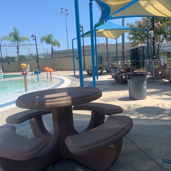 Paramount Park - Parks Near Me - Paramount, California