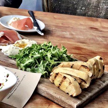 Catelli's - Caprese with grilled toast - New American Near Me - Geyserville, California Catelli's - Caprese with grilled toast - New American Near Me - Geyserville, California