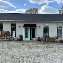 Thrift & Flea Boutique