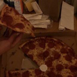 Pepperoni pizza Pepperoni pizza