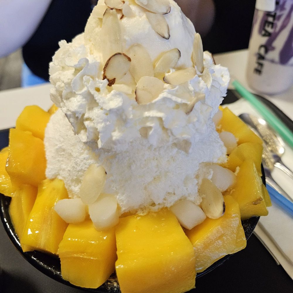 Bru Tea Cafe - Mango Coconut Bingsoo - Bubble Tea Near Me - Elk Grove, California Bru Tea Cafe - Mango Coconut Bingsoo - Bubble Tea Near Me - Elk Grove, California