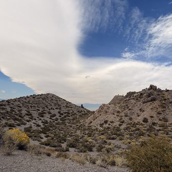 Panum Crater - Hiking Near Me - Lee Vining, California