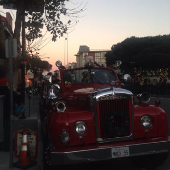 San Francisco Fire Engine Tours - Tours Near Me - San Francisco, California San Francisco Fire Engine Tours - Tours Near Me - San Francisco, California