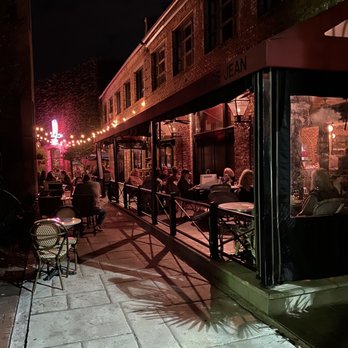 39 Rue de Jean - Patio - French Near Me - Charleston, South Carolina