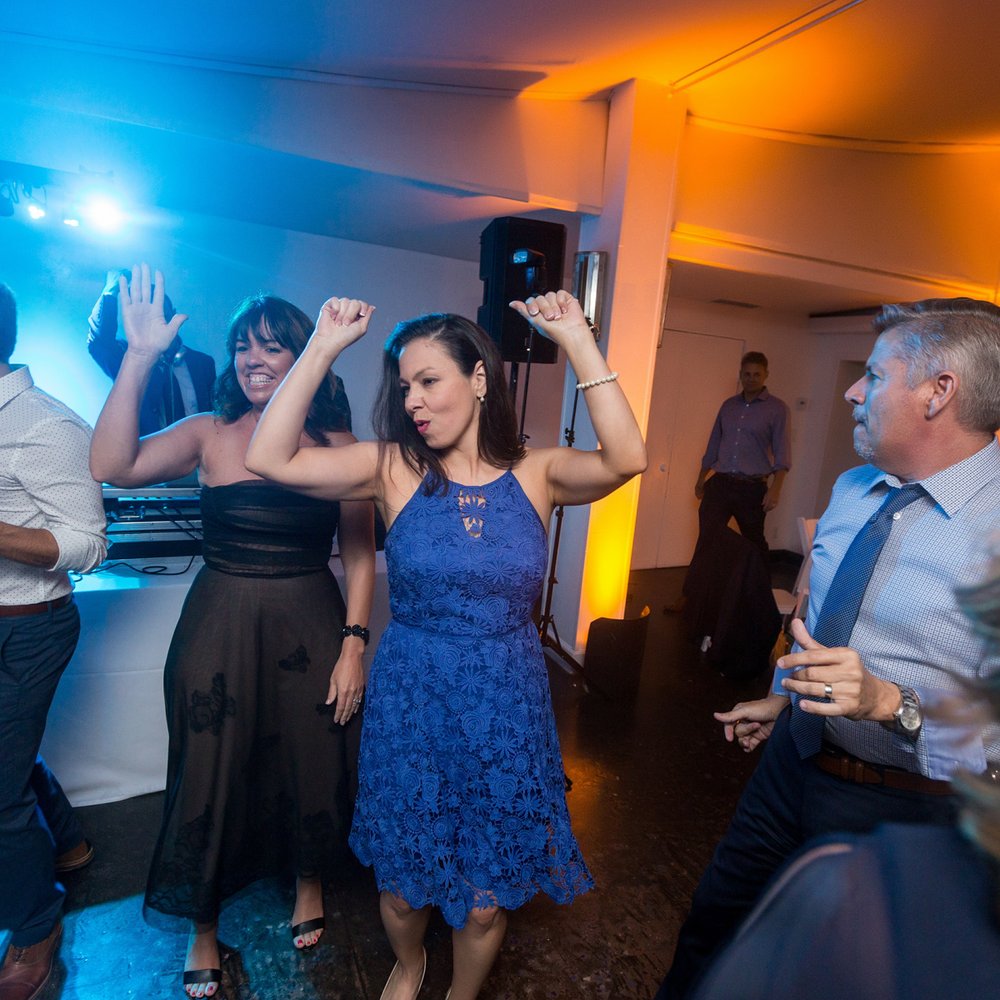 SOS Entertainment - DJs Near Me - San Diego, California SOS Entertainment - DJs Near Me - San Diego, California