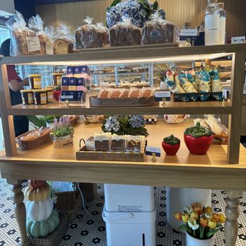 Paris Baguette - Bakeries Near Me - Houston, Texas